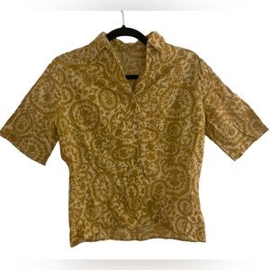 Vintage Retro Top With Floral Designs